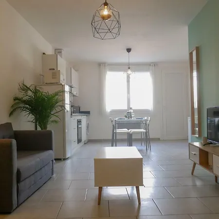 Appartement Logement Complet - Emplacement Ideal Bourg-Saint-Andéol