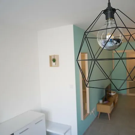 Logement Complet - Emplacement Ideal *